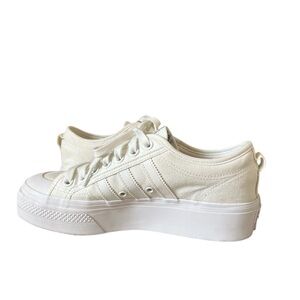 Adidas Nizza Platform Sneaker Triple White Women’s size 9 Classic Shoes FV5322